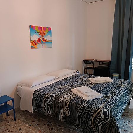 B&B Napoli Fuorigrotta Exteriör bild