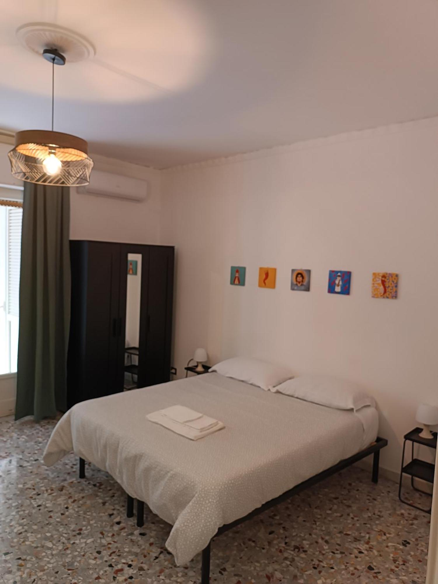 B&B Napoli Fuorigrotta Exteriör bild